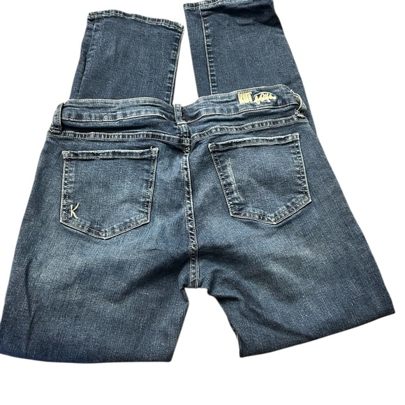 Kut from the Kloth Woman’s Distressed Stretch Blue Jeans Size 8 EUC Straight Leg - Picture 2 of 7